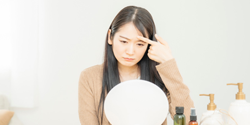 おでこボトックス後のリスクとダウンタイム