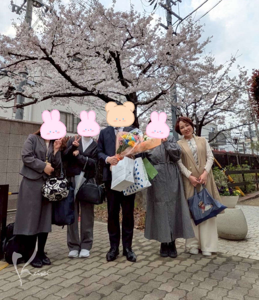 校長先生とママたちと小西医師